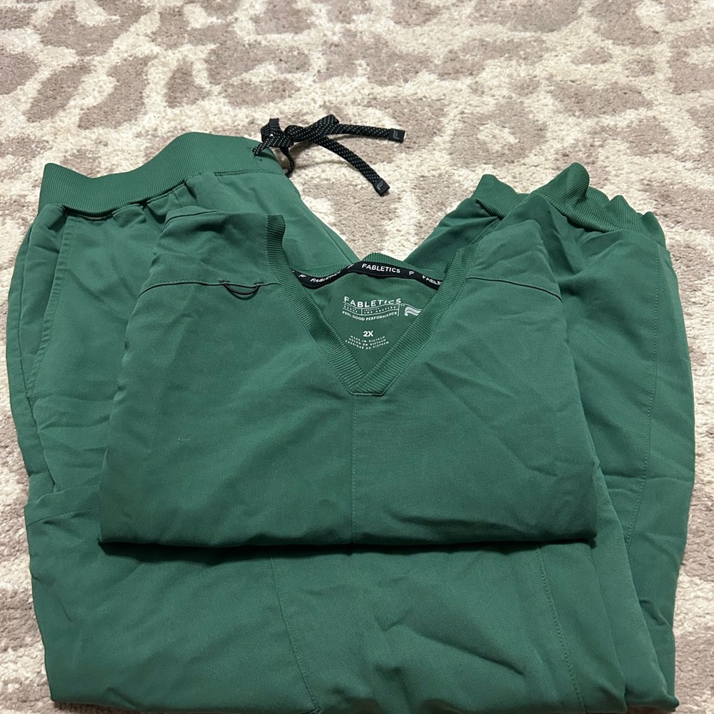 Fabletics green scrub set